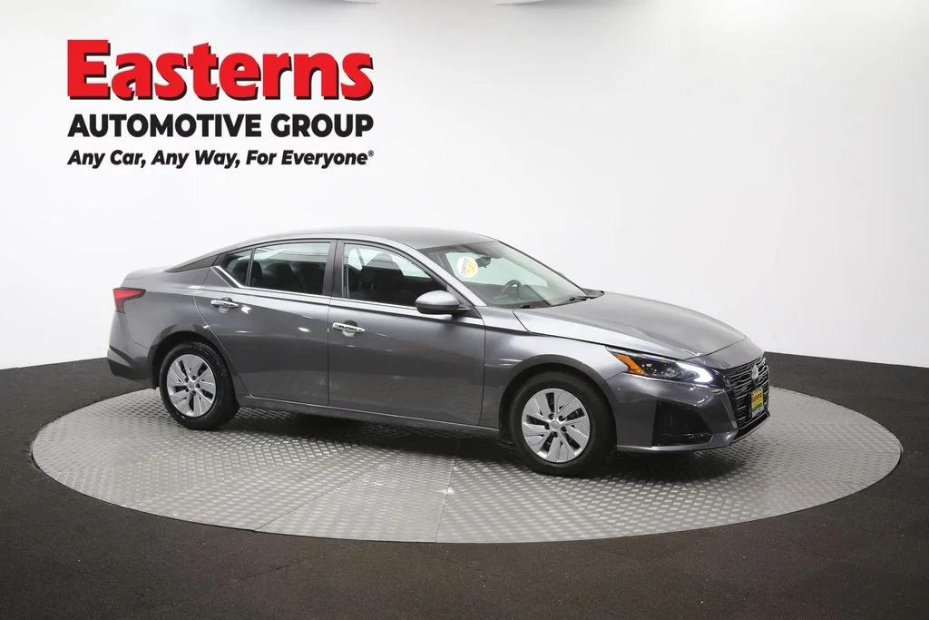Used 2023 Gray Nissan 2.5 S image 46