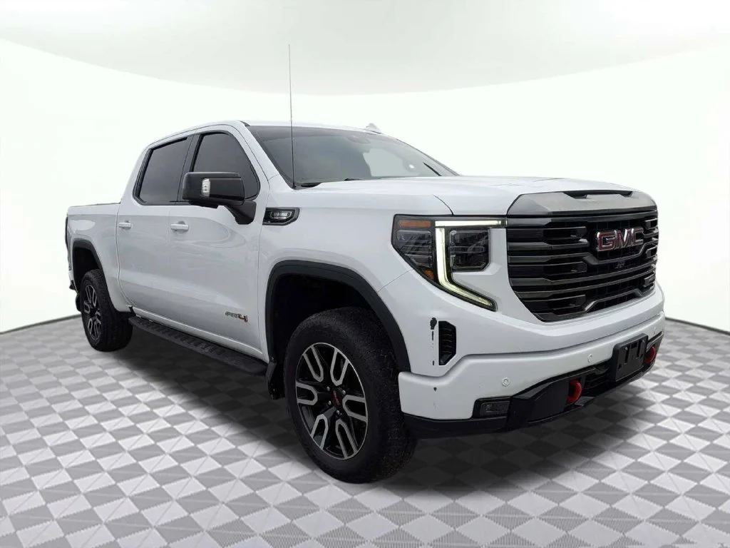 Certified Used 2024 Summit White GMC AT4 image 1