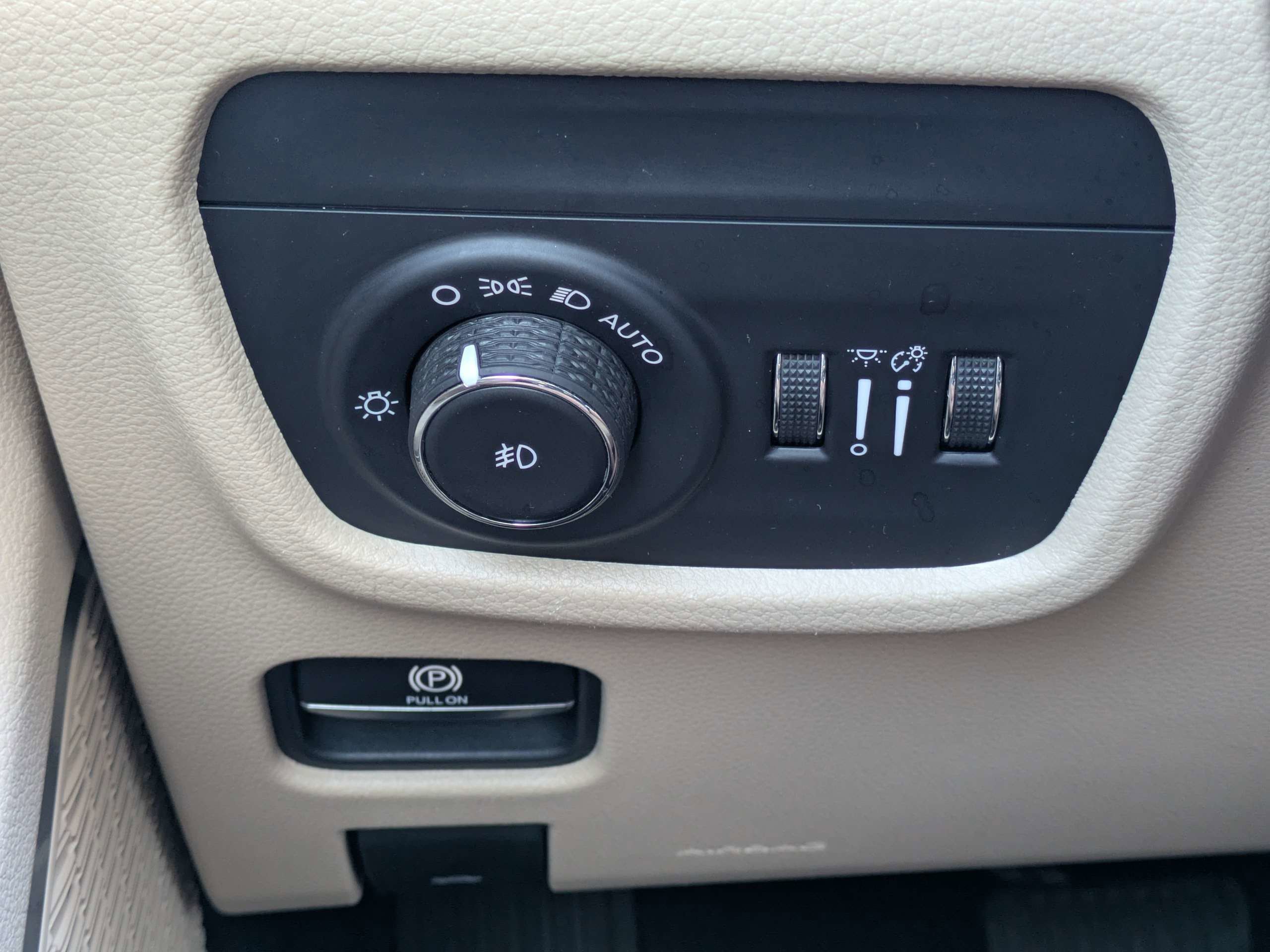 Used 2021 Bright White Clearcoat Jeep Limited image 23