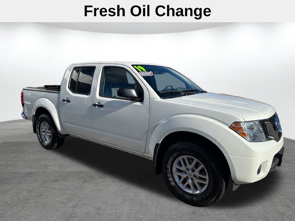 Used 2019 White Nissan SV image 5
