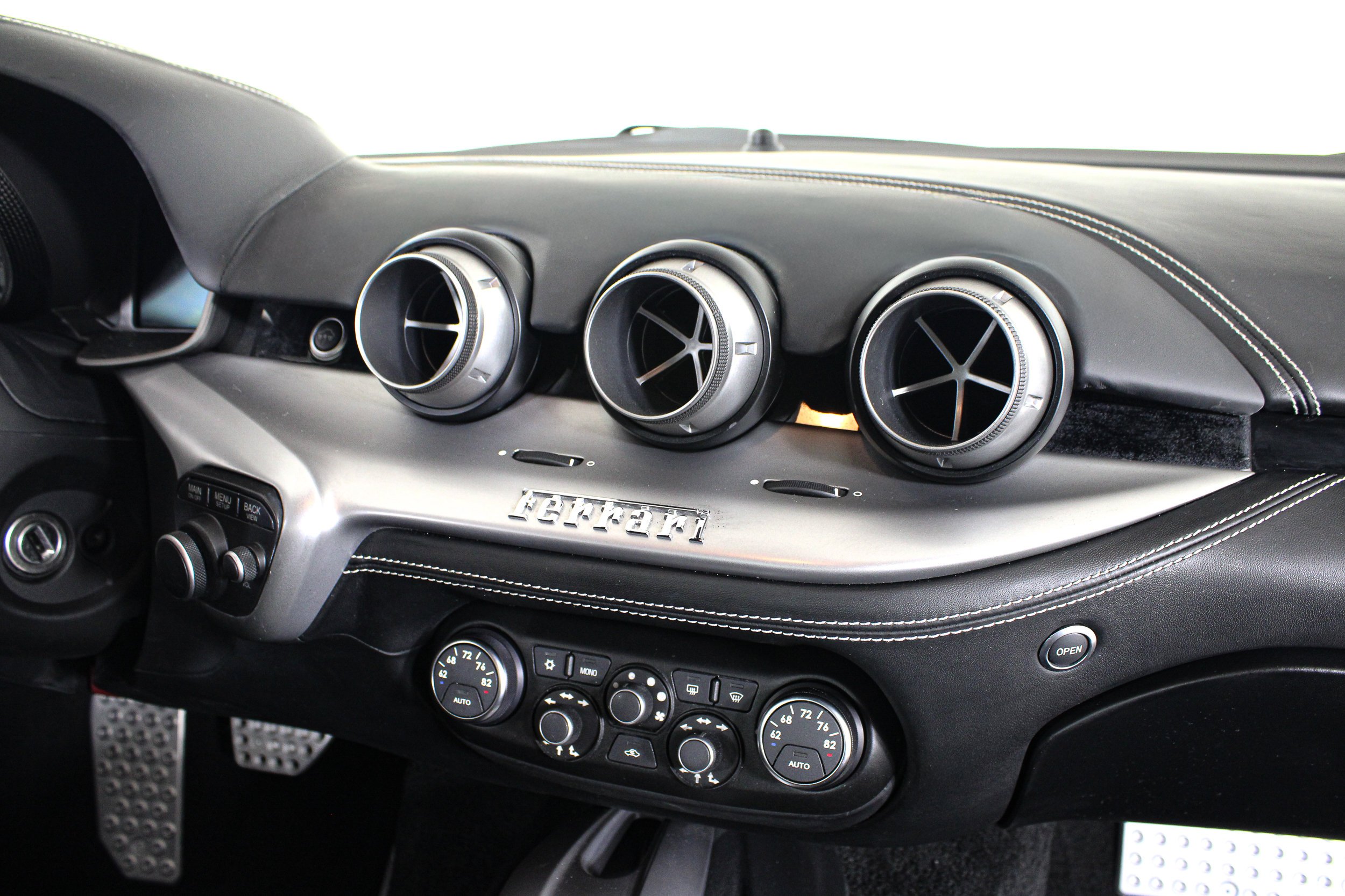 Used 2015 Grigio Scuro Ferrari  image 44