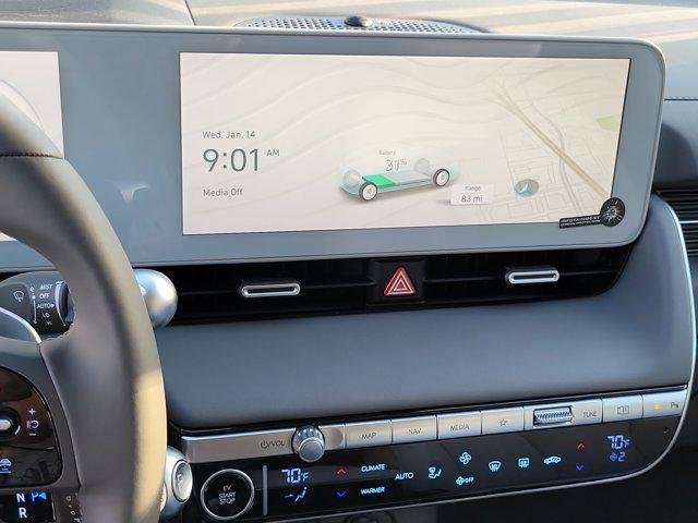 2024 Hyundai IONIQ 5 Limited - Photo 8