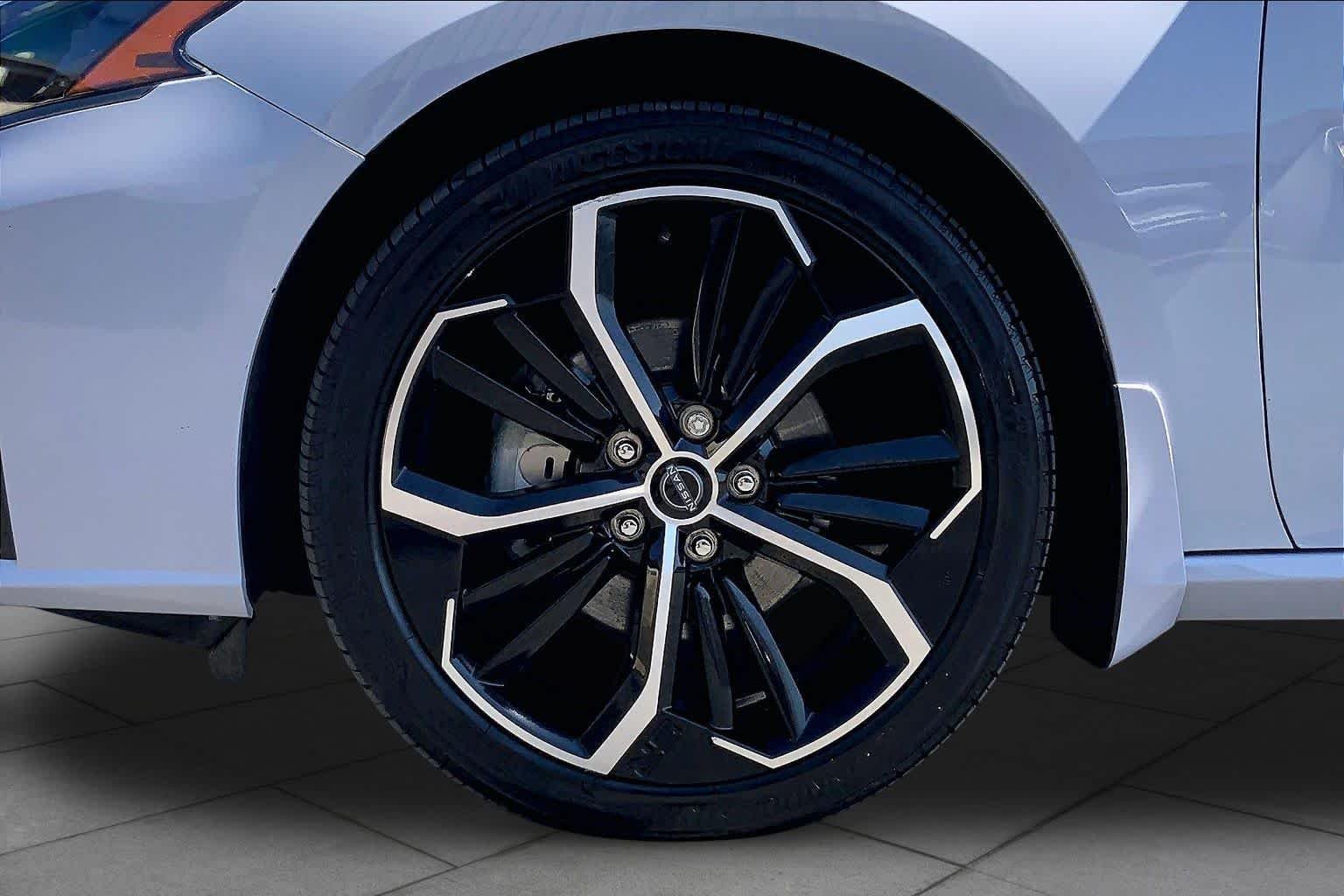 Used 2024 Gray Sky Pearl Nissan 2.5 SR image 11