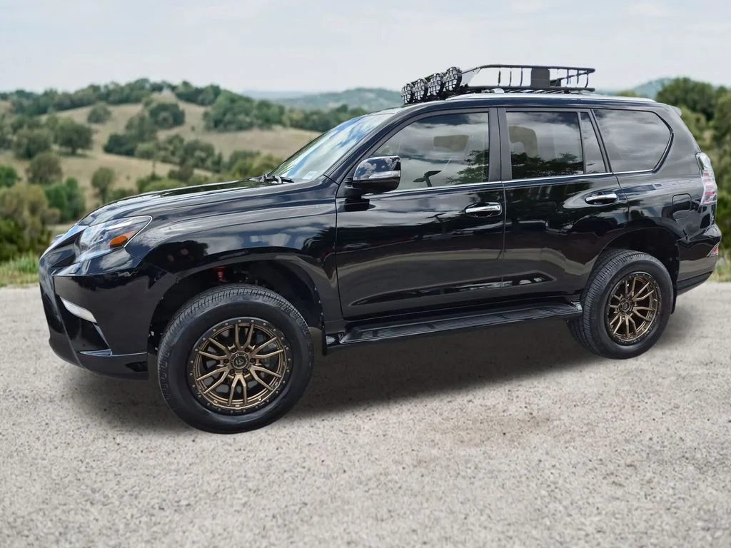 Used 2020 Black Lexus 460 image 4