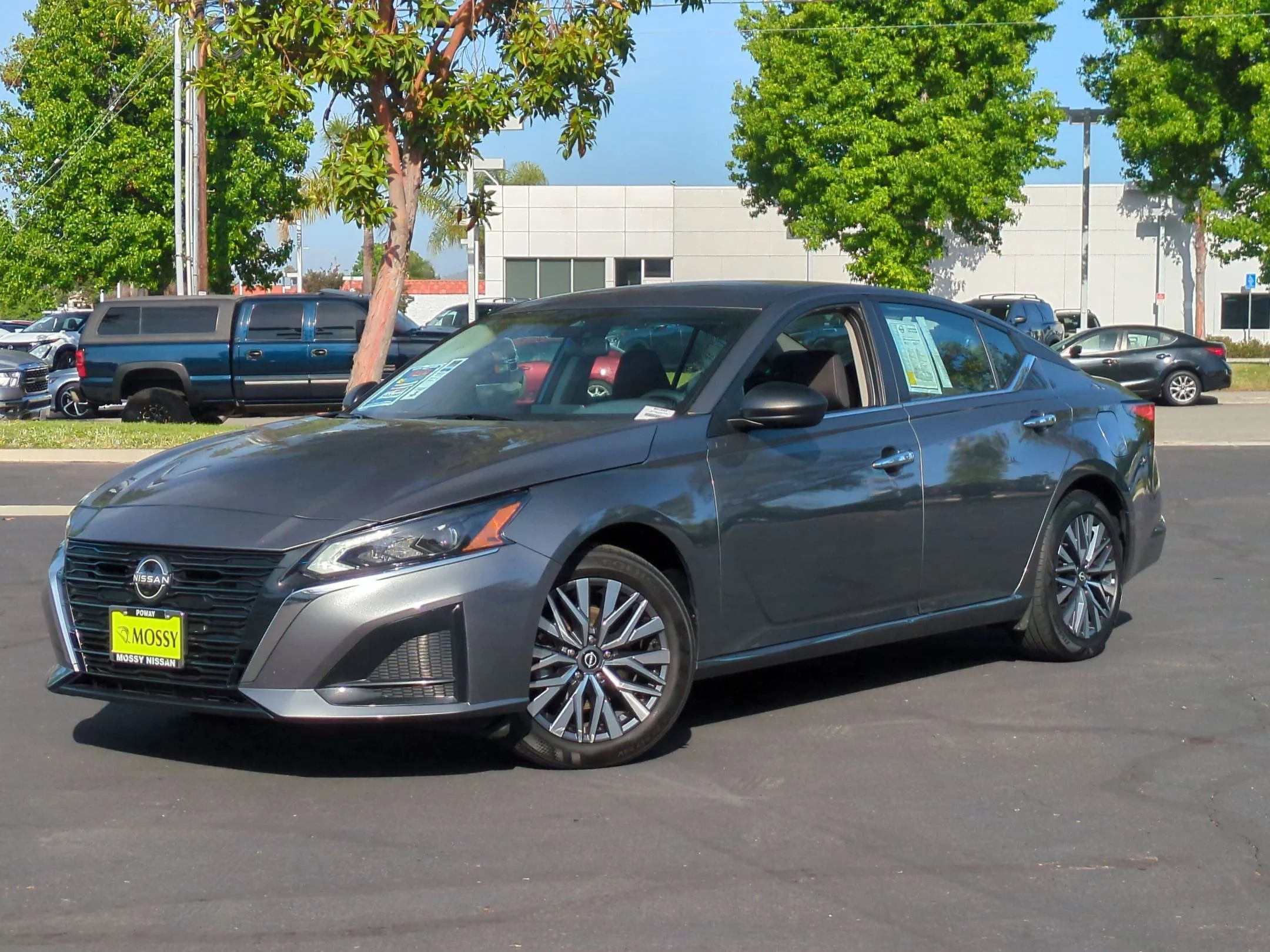 2025 Nissan Altima