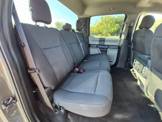 Used 2019 Gray Ford XL image 33