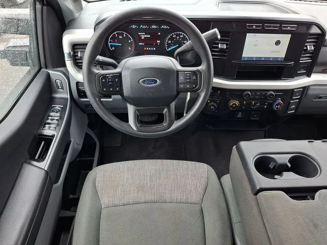 Used 2024 White Ford XLT image 11