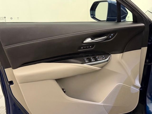 Used 2019 Atlantic Metallic Cadillac Premium Luxury image 19