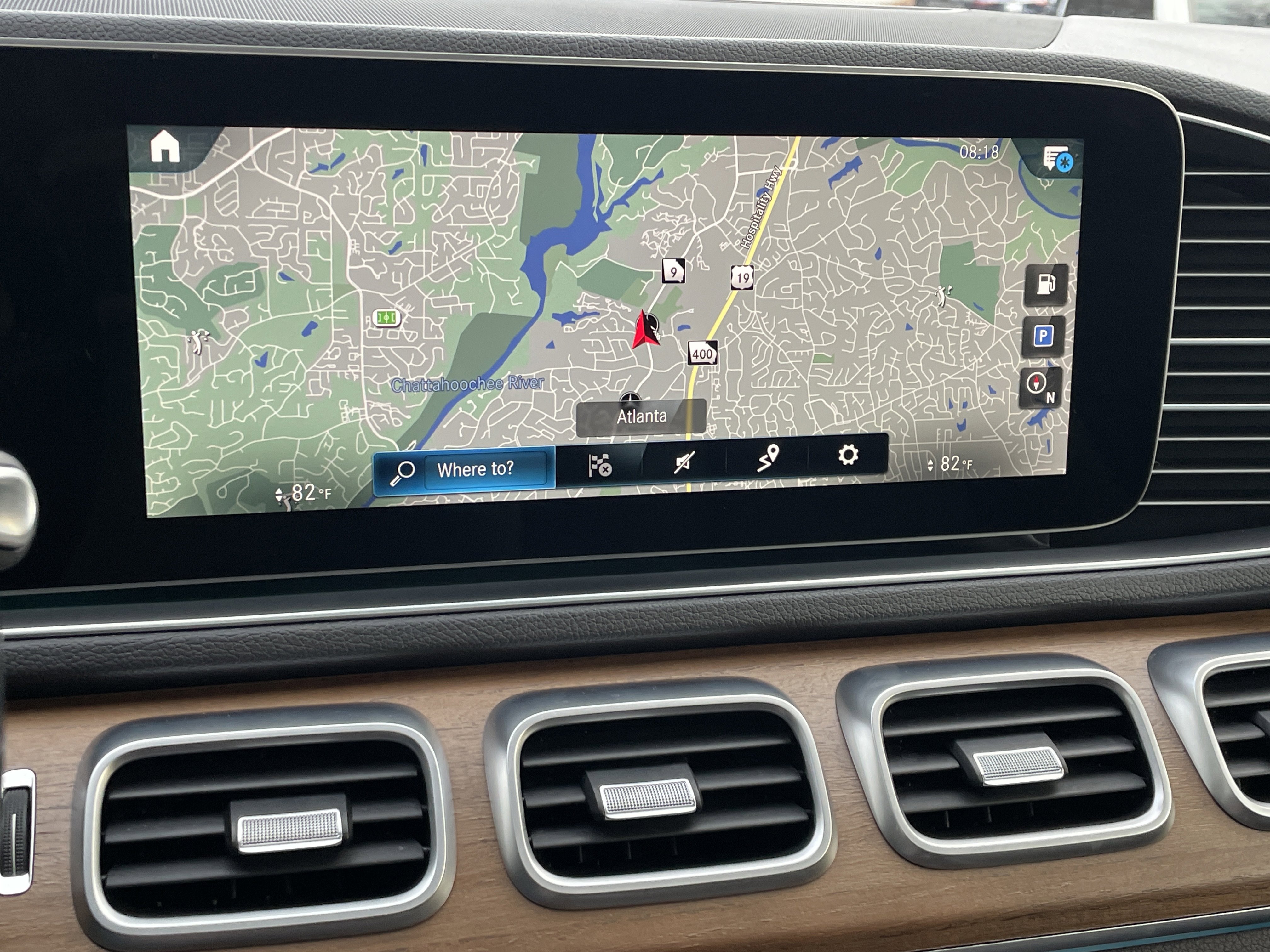 Certified Used 2022 Mojave Silver Metallic Mercedes-Benz GLE 450 4MATIC® SUV image 32