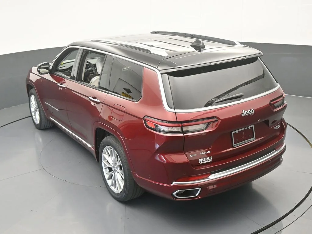 Used 2023 Velvet Red Pearlcoat Jeep Summit image 58