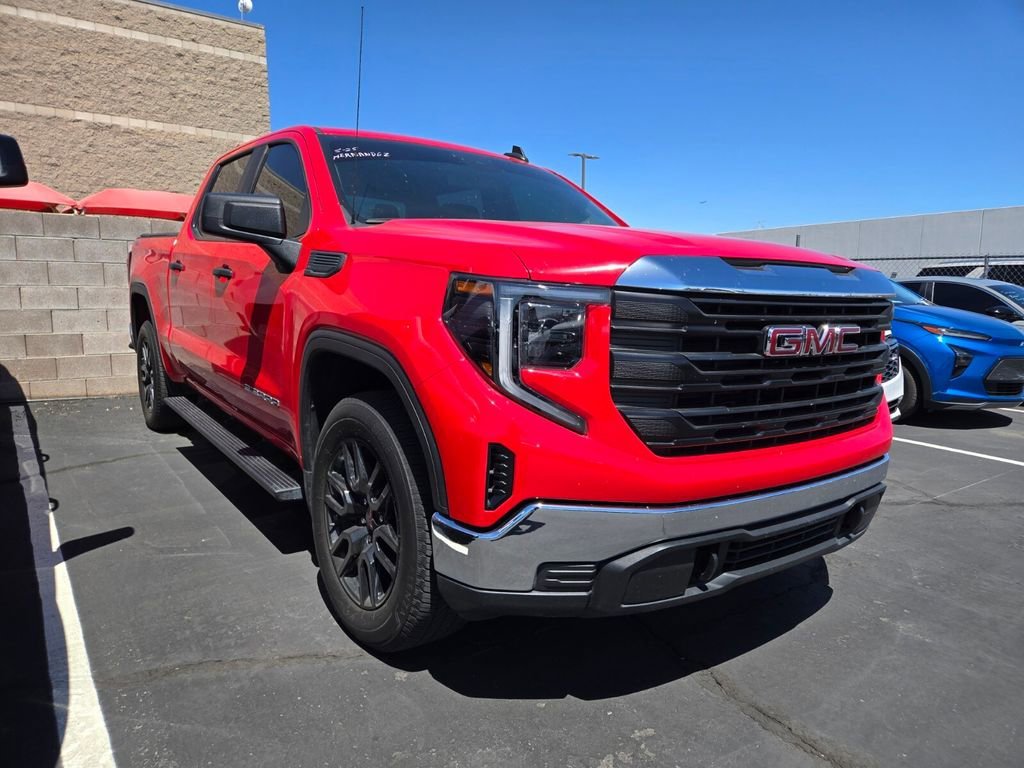 2024 GMC Sierra 4WD Crew Cab Short Box Pro's photo