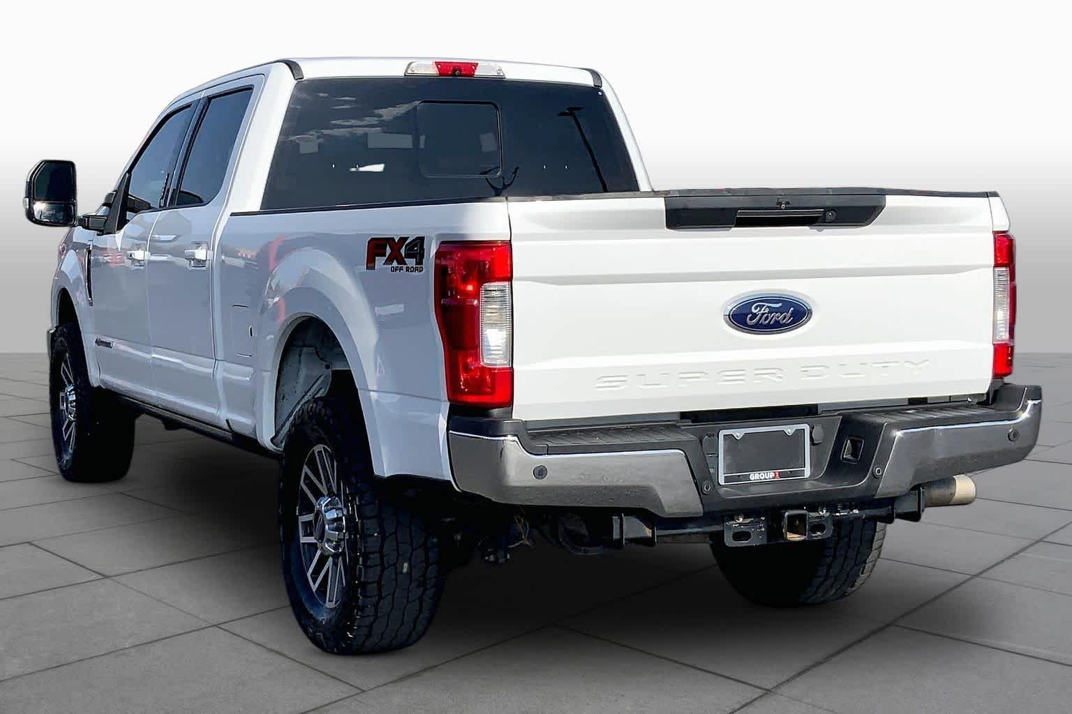 Used 2019 Oxford White Ford LARIAT image 12