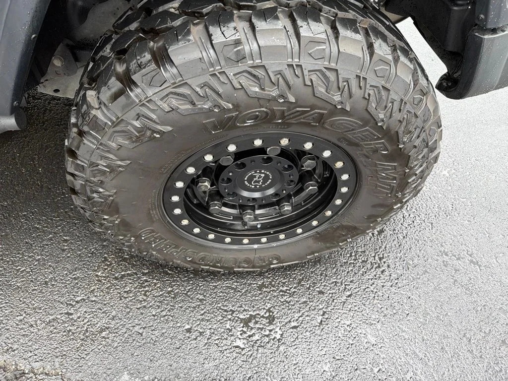 Used 2020 Gray Jeep Unlimited Sport image 11