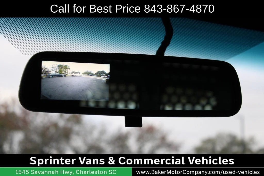 2023 GMC Savana Cargo Work Van - Photo 37