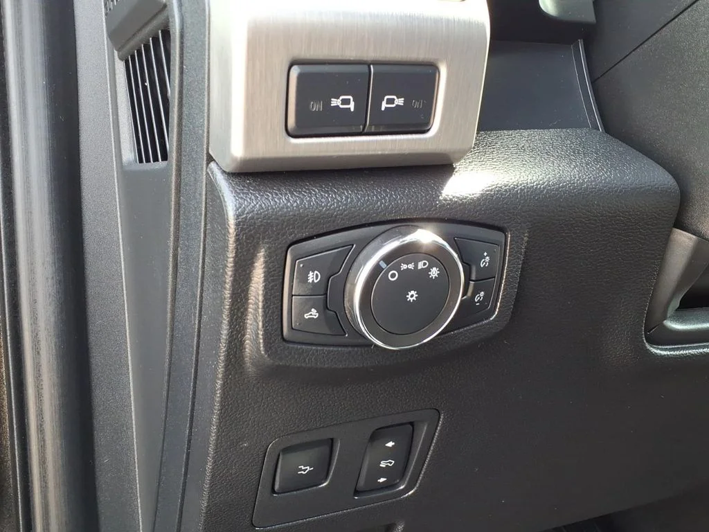 Used 2021 Agate Black Metallic Ford Platinum image 14