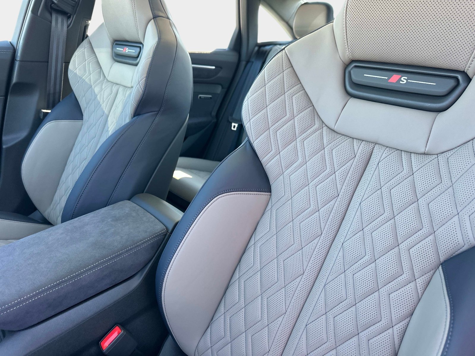 2026 Audi A6 Prestige - Photo 19
