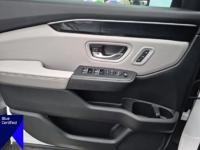 Used 2024  Honda Touring image 12