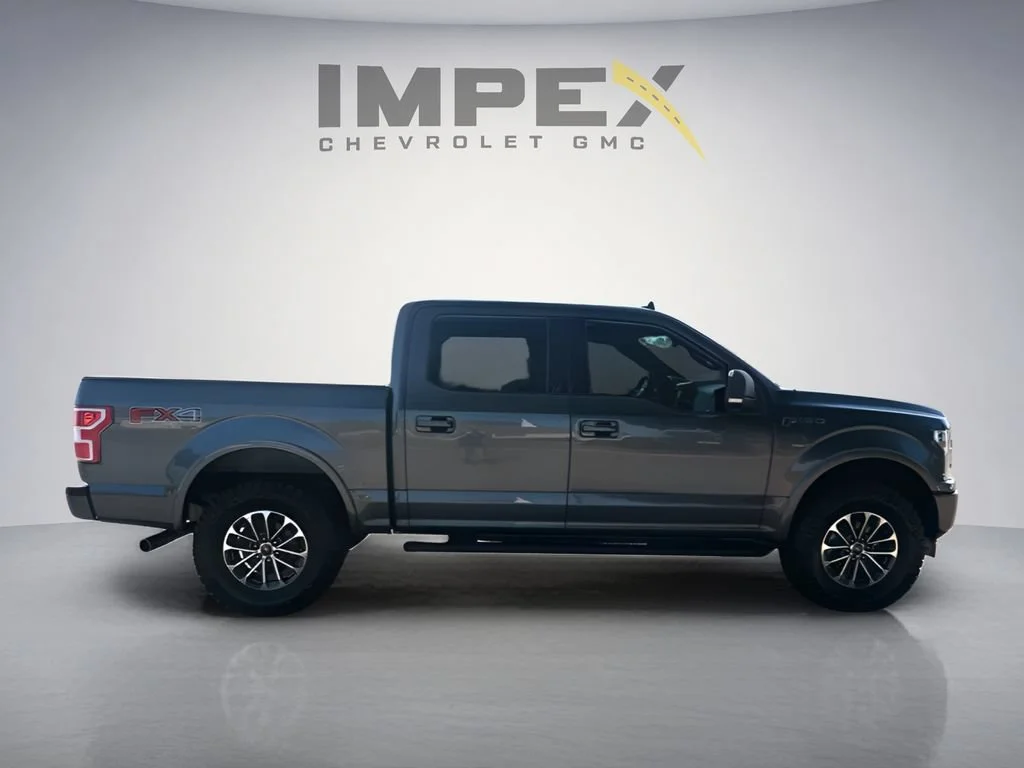 Used 2018 Gray Ford XL image 6