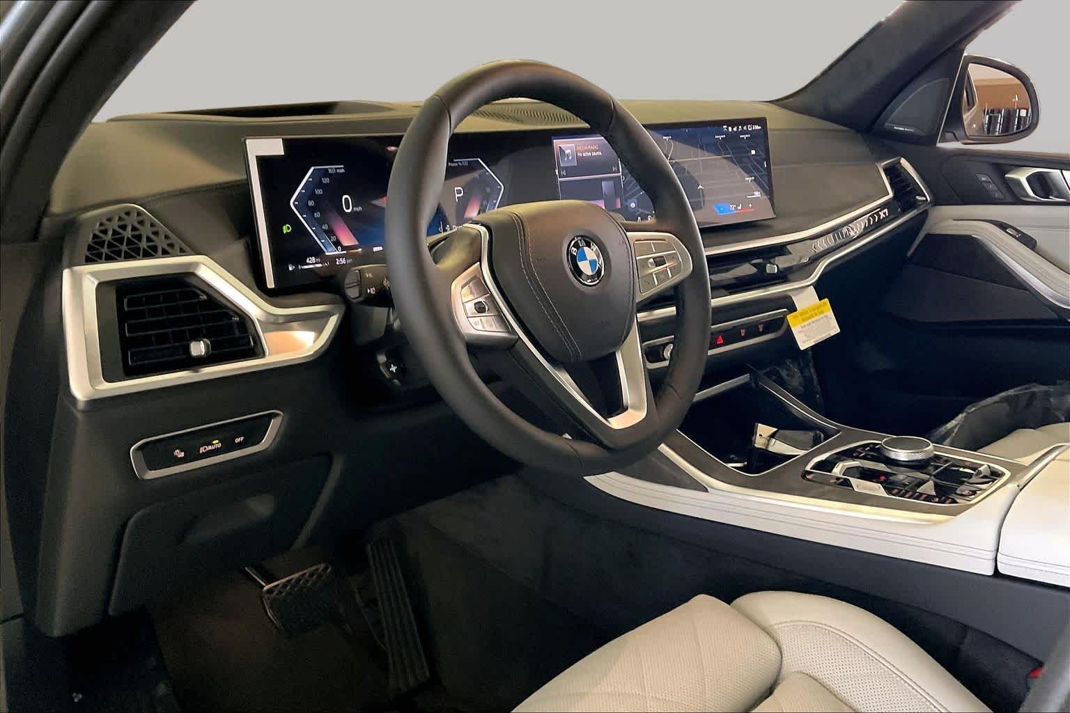 New 2027 Skyscraper Grey Metallic BMW xDrive40i image 8