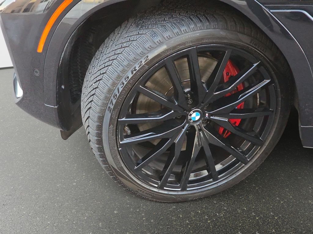 Used 2023 Black BMW M50i image 35