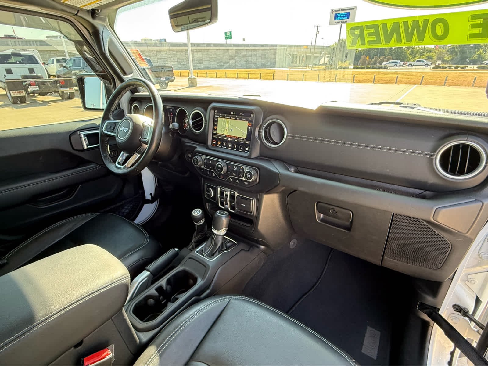 Used 2021 Bright White Clearcoat Jeep Overland image 15
