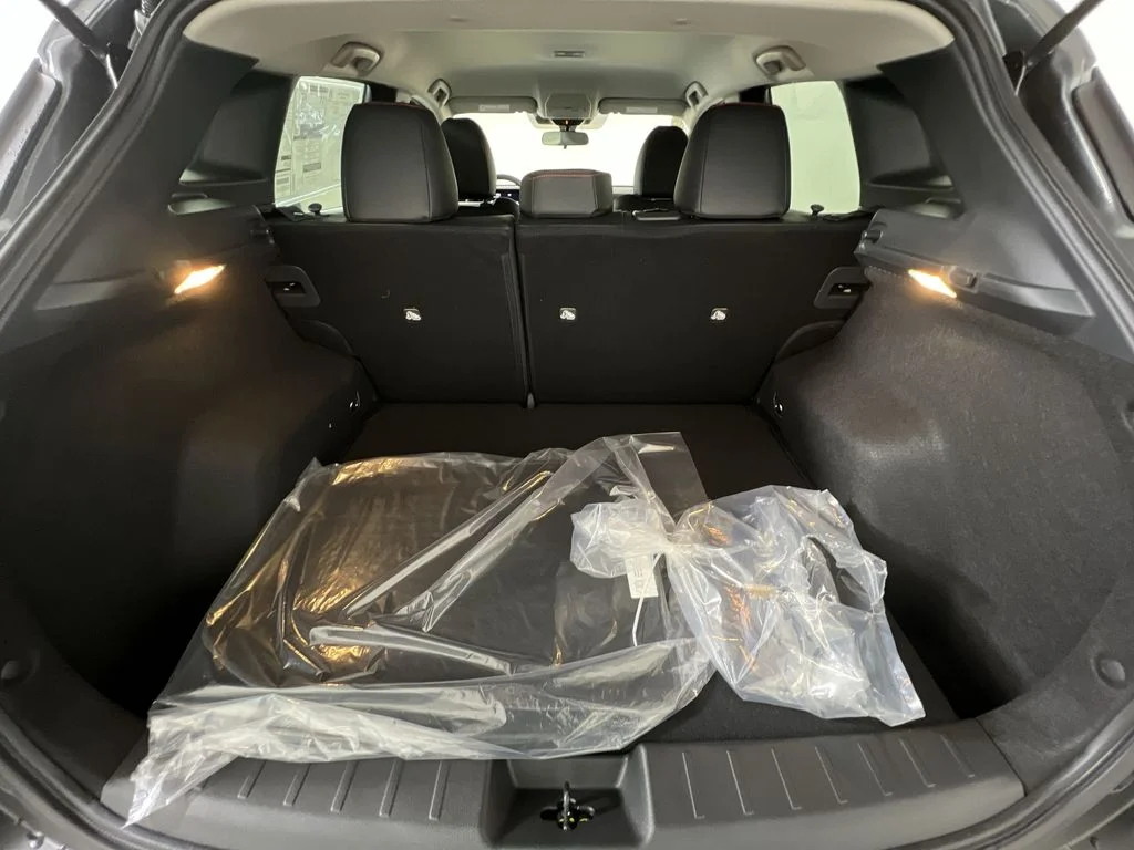 2026 Nissan KICKS SR - Photo 20