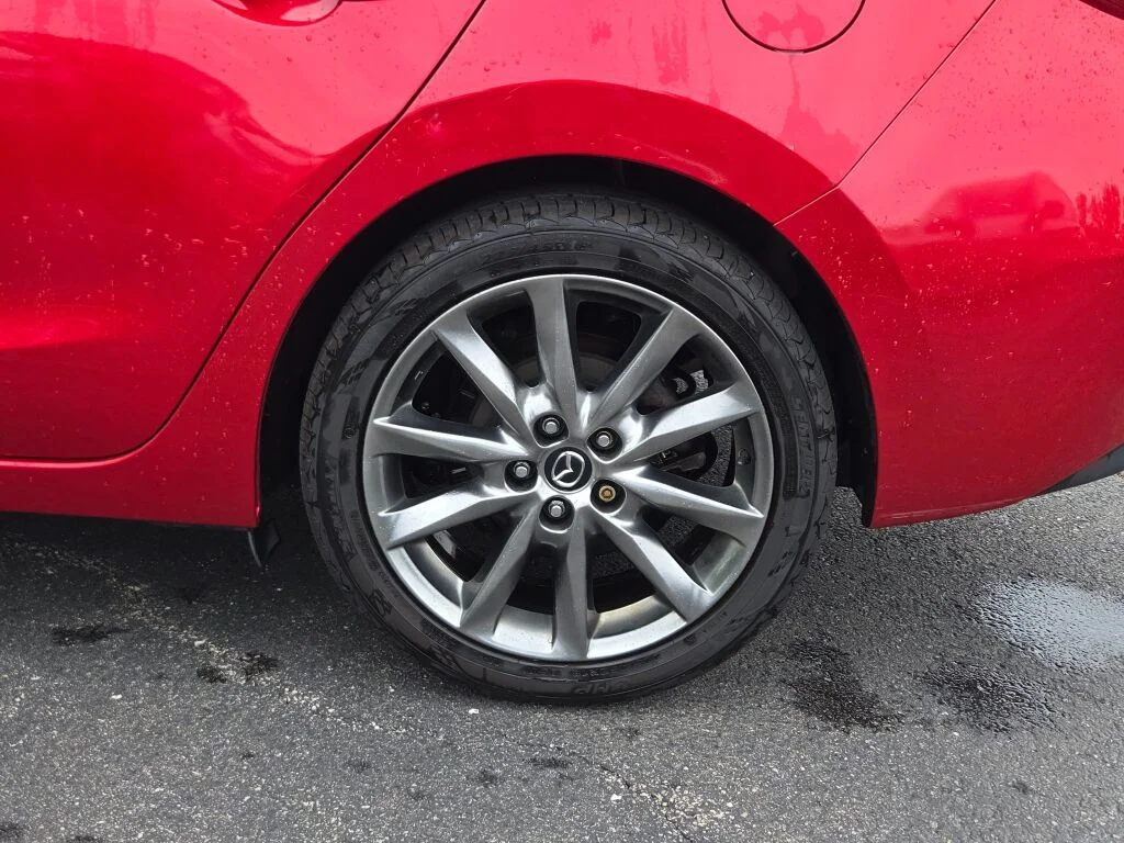 2018 Mazda Mazda3 Touring - Photo 15