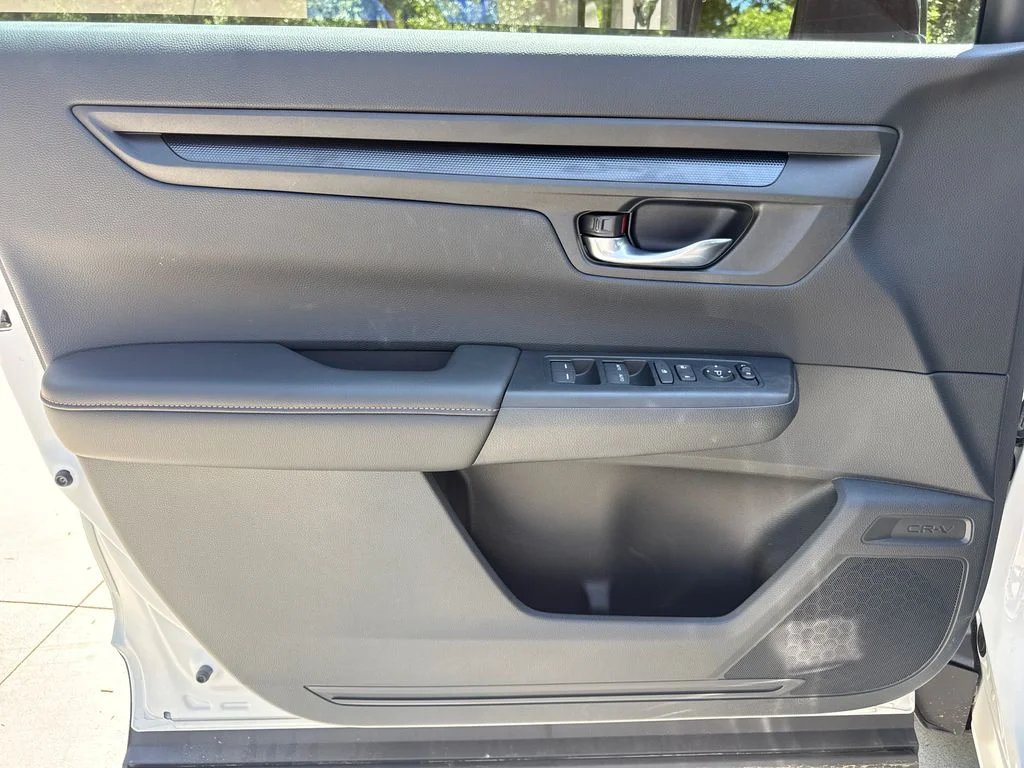 Certified Used 2026 Platinum White Pearl Honda AWD TrailSport Hybrid image 14