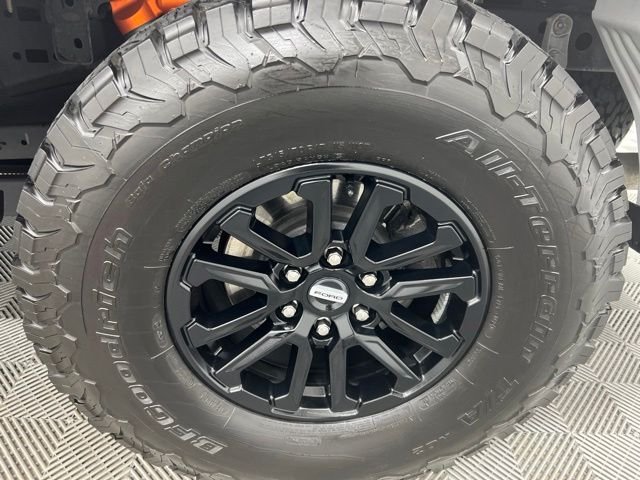 Used 2024 White Ford Raptor image 8
