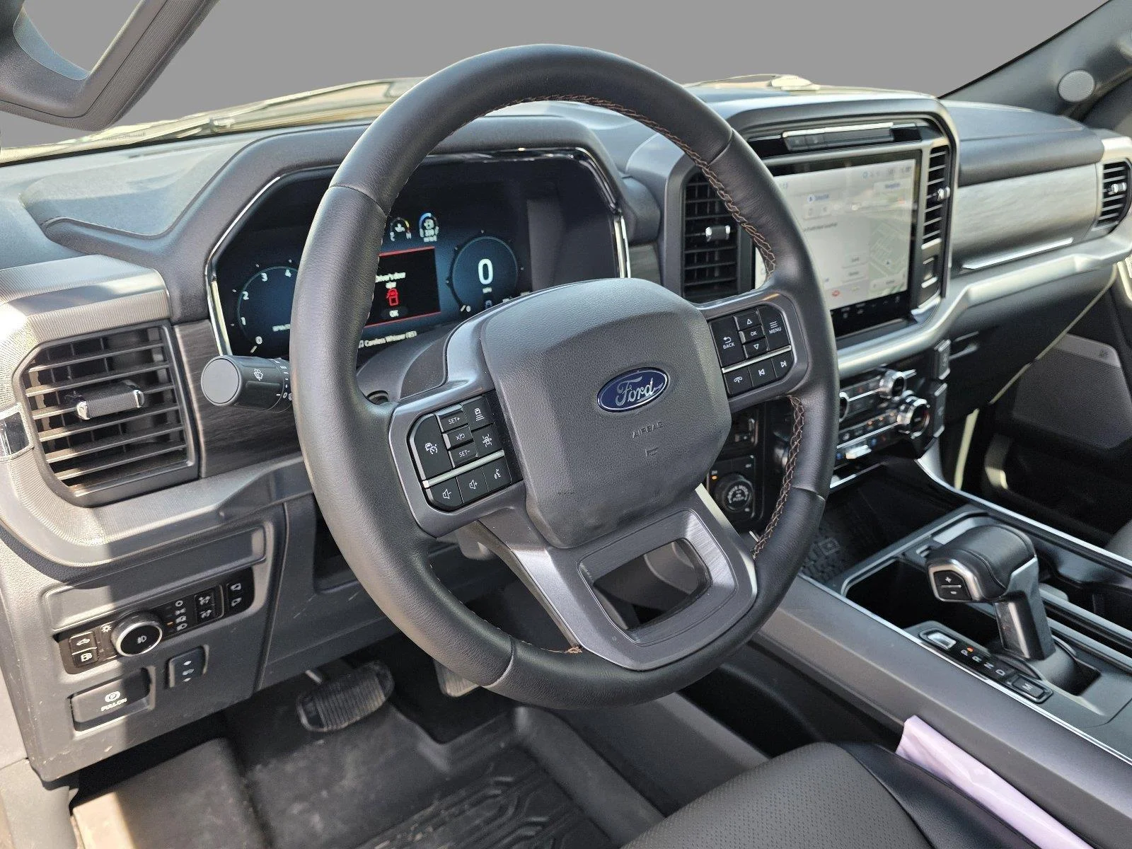 Used 2025 Carbonized Gray Ford LARIAT image 11
