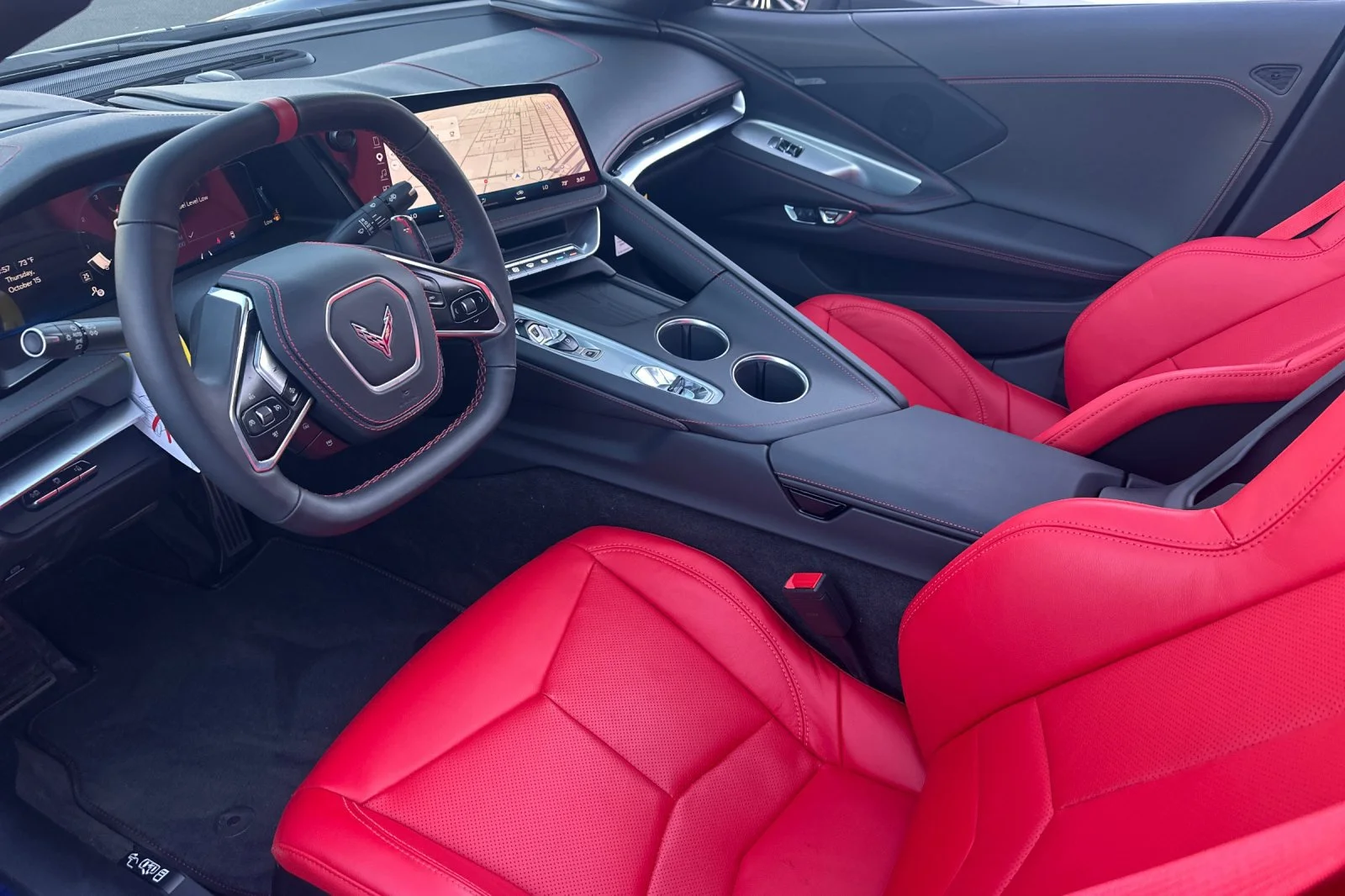2027 Chevrolet Corvette 1LT - Photo 10
