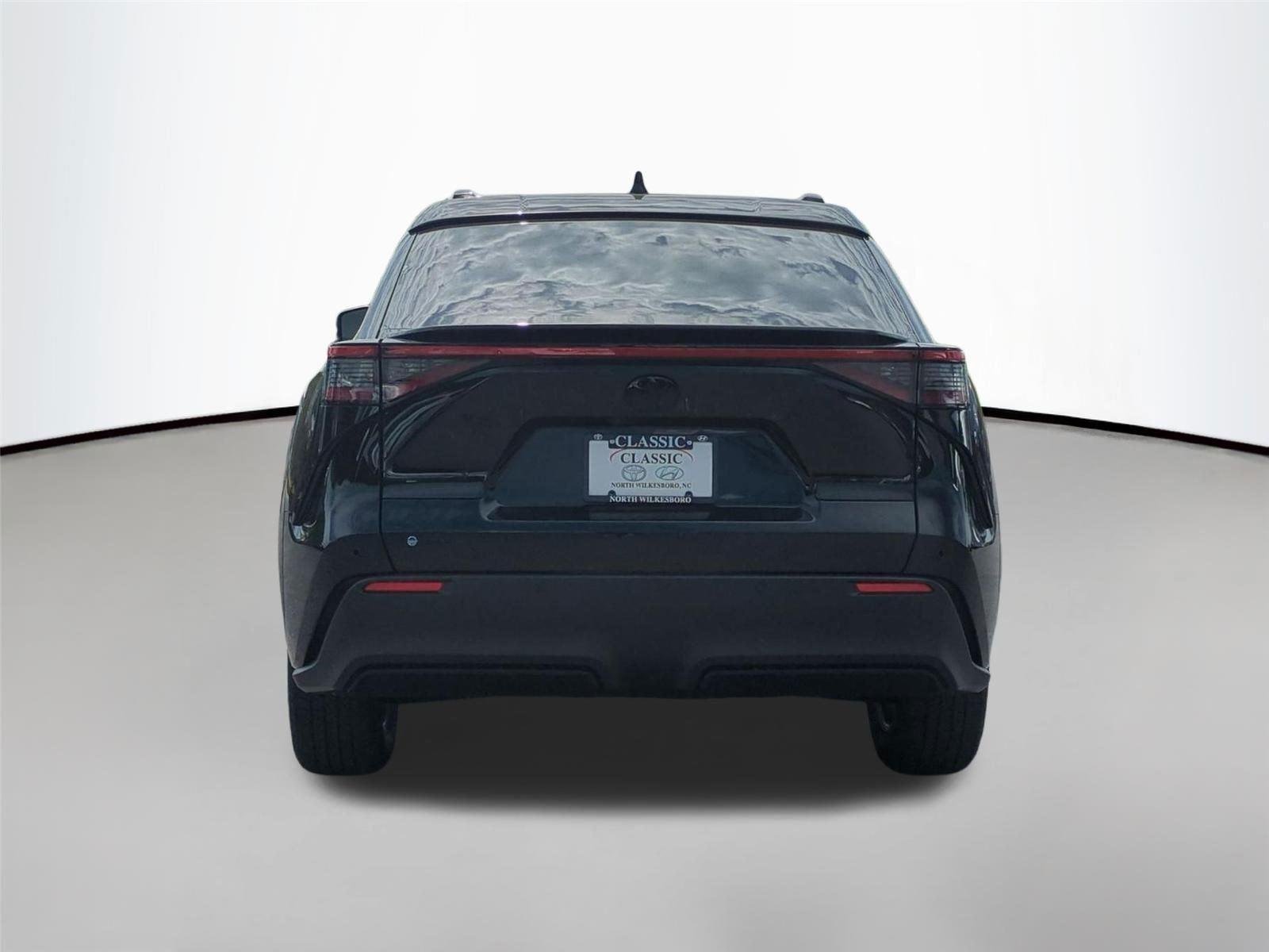 New 2026 Midnight Black Metallic Toyota XLE image 6