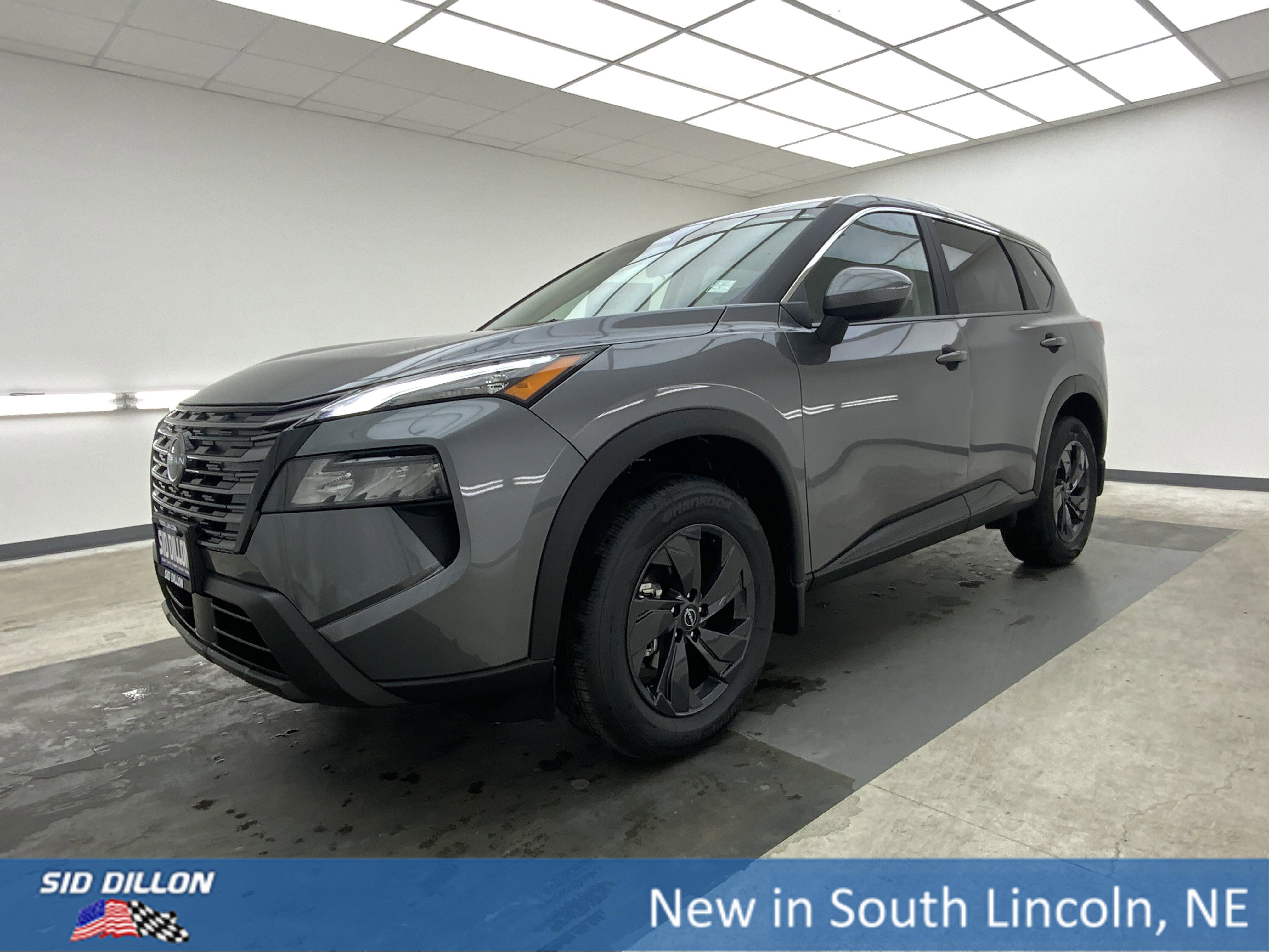 2026 Nissan Rogue SV AWD's photo