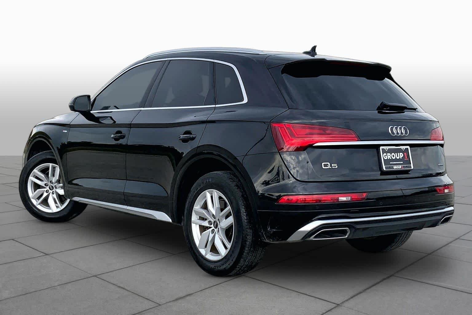 Used 2022 Mythos Black Metallic Audi S line Premium image 12
