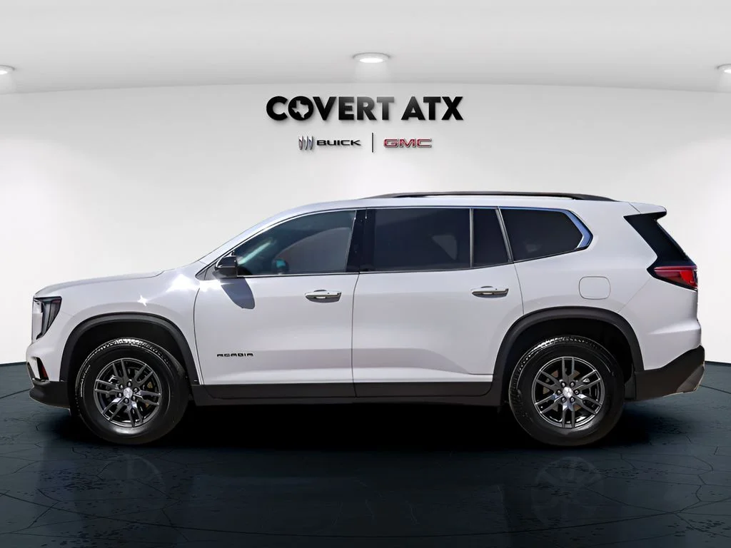 Used 2025 White GMC Elevation image 5