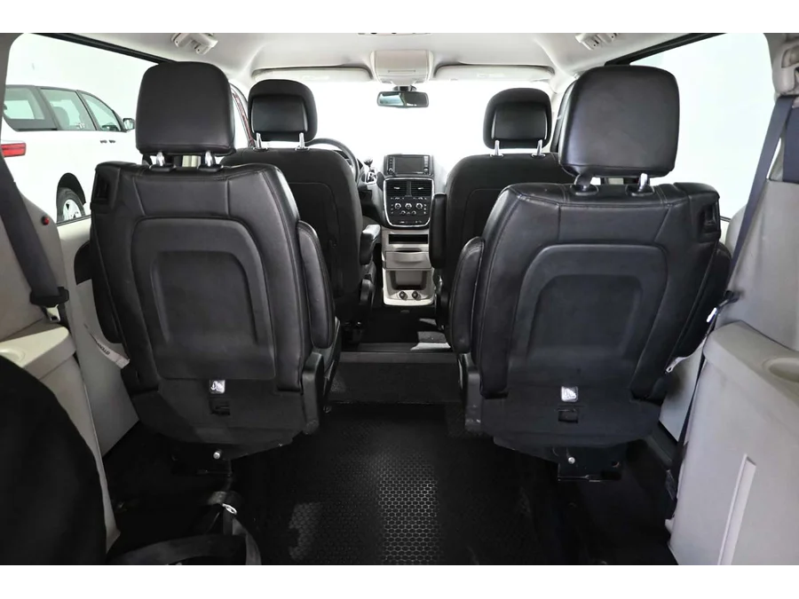 Used 2019 RED Dodge SE Handicap Mobility Van image 22