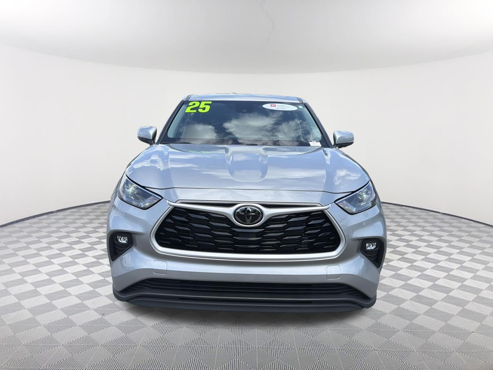 Certified Used 2025 Celestial Silver Metallic Toyota LE image 2
