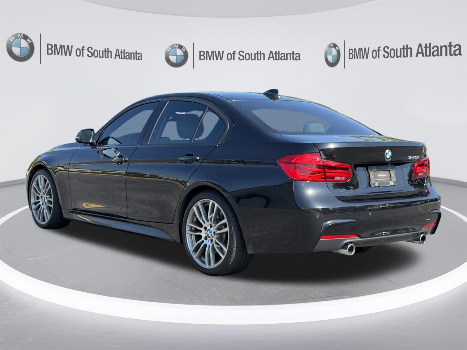 Used 2017 Black Sapphire Metallic BMW 340i image 23