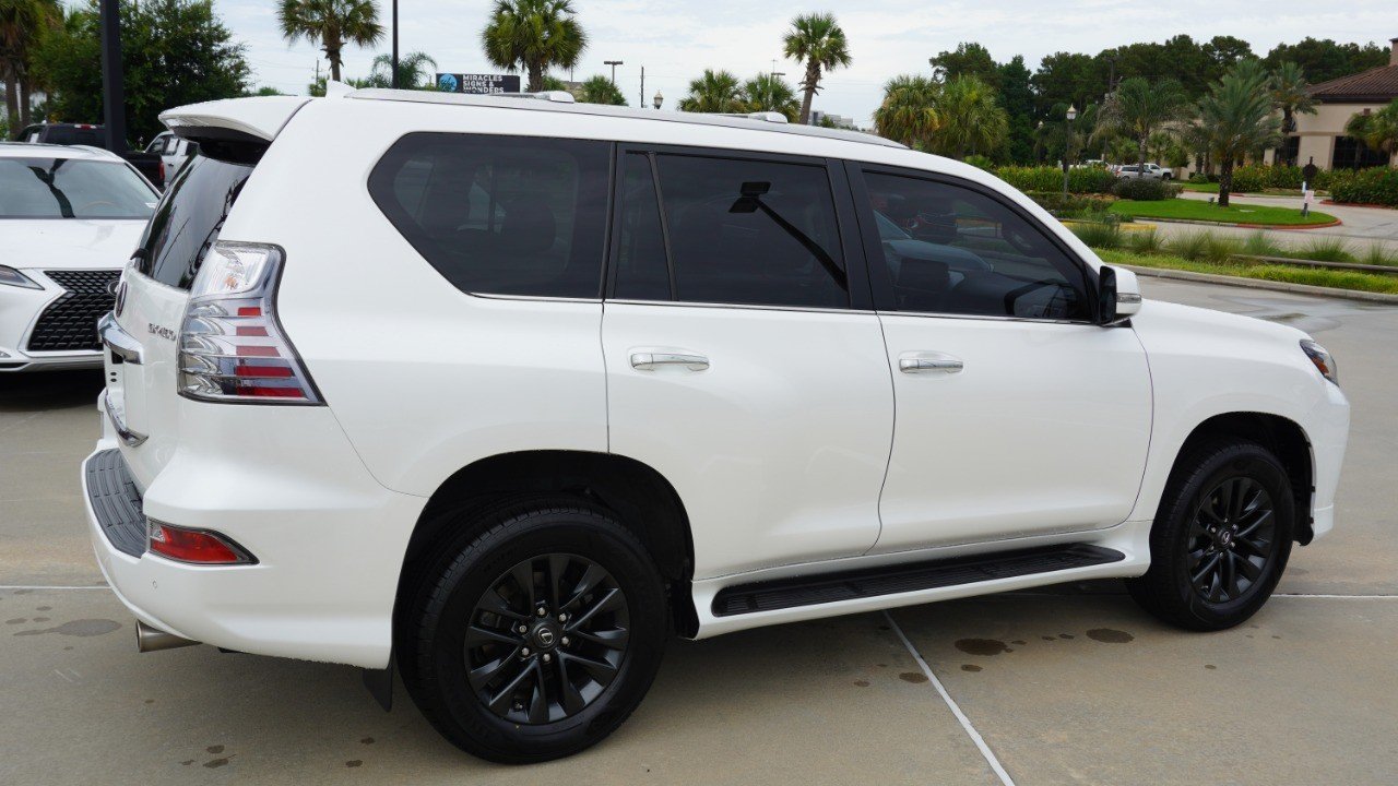 Certified Used 2023 EMINENT WHITE PEARL Lexus GX 460 Premium image 4