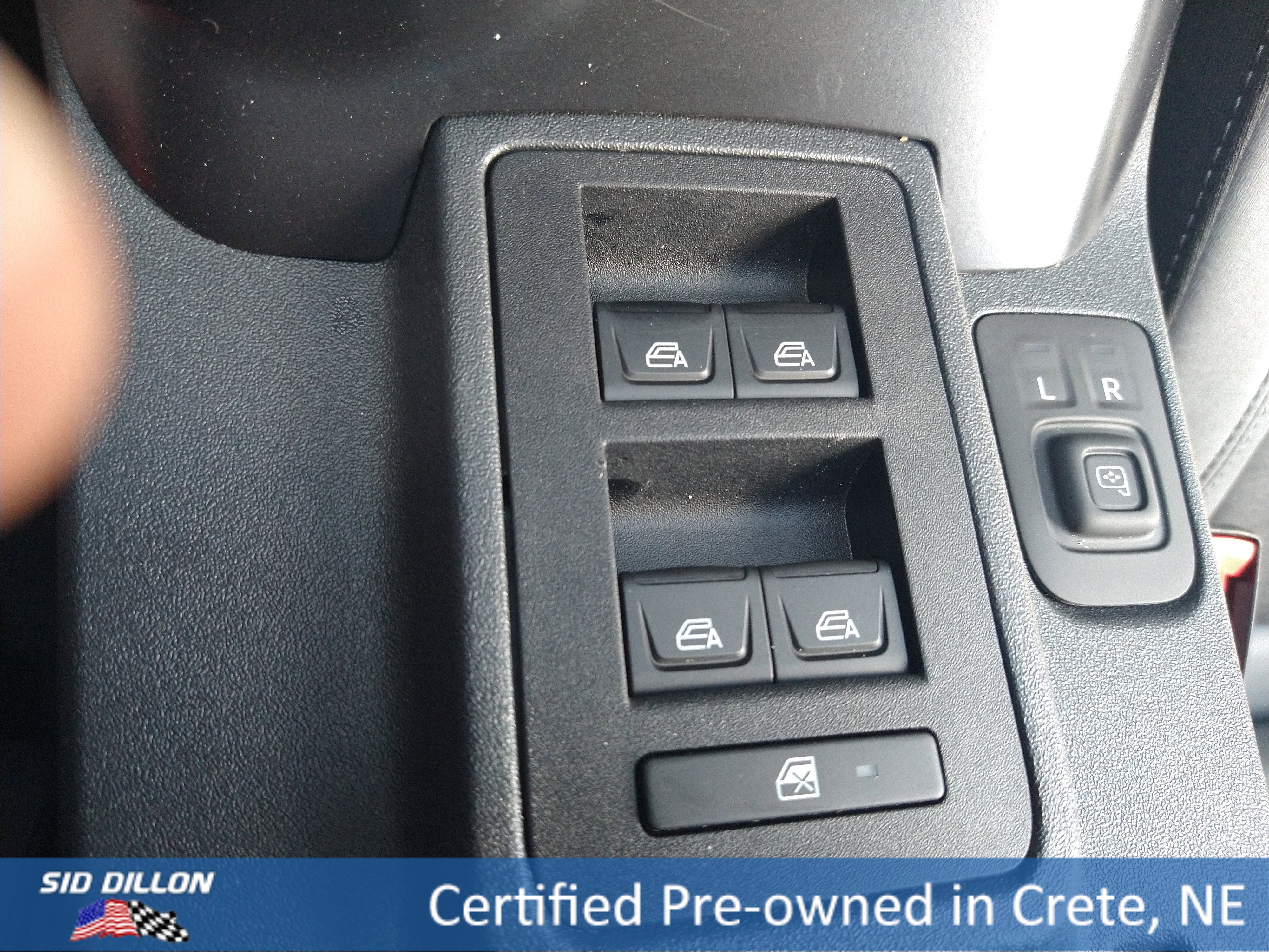 Used 2024 Oxford White Ford Black Diamond image 10
