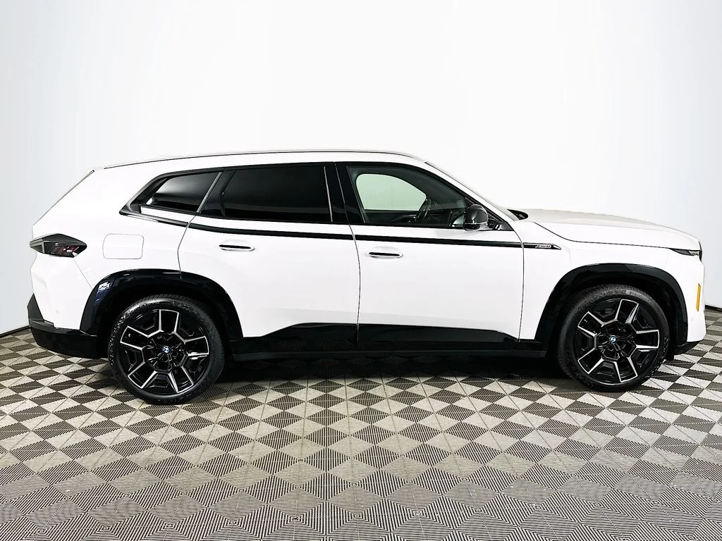 Certified Used 2023 White Metallic BMW  image 4