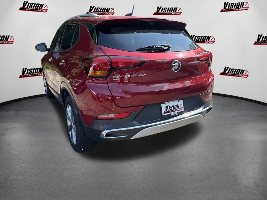 Used 2020 Red Buick Essence image 7
