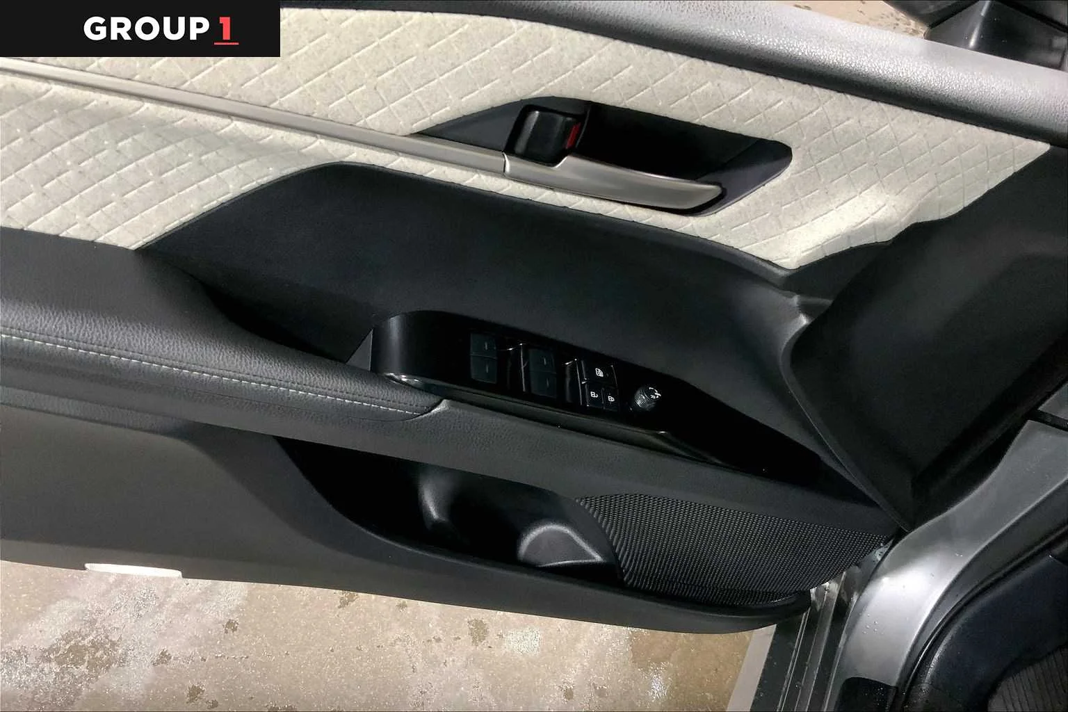 2025 Toyota Camry XLE - Photo 36