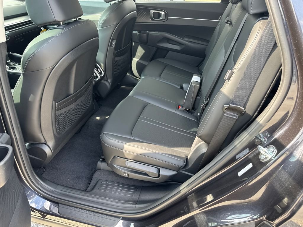 Used 2025 Gray Kia S image 20