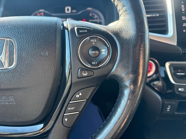 Used 2019 White Honda RTL-E image 10