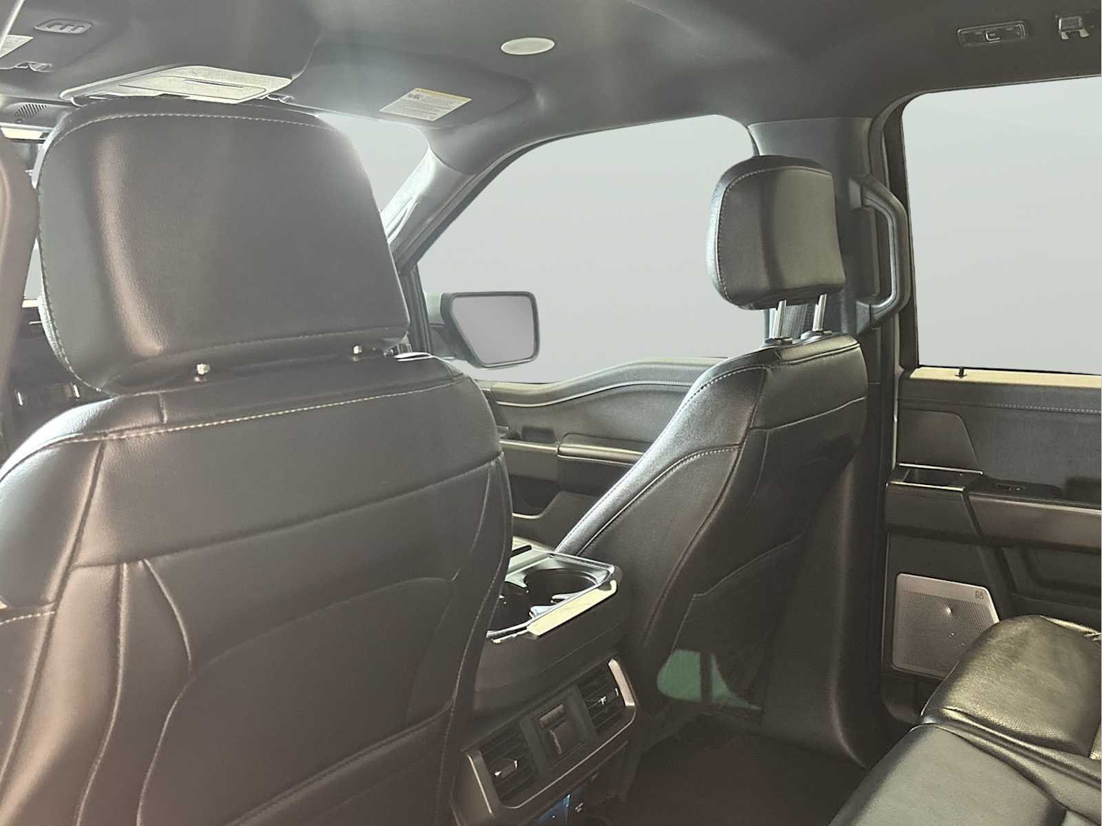 Used 2024 Avalanche Ford LARIAT image 24