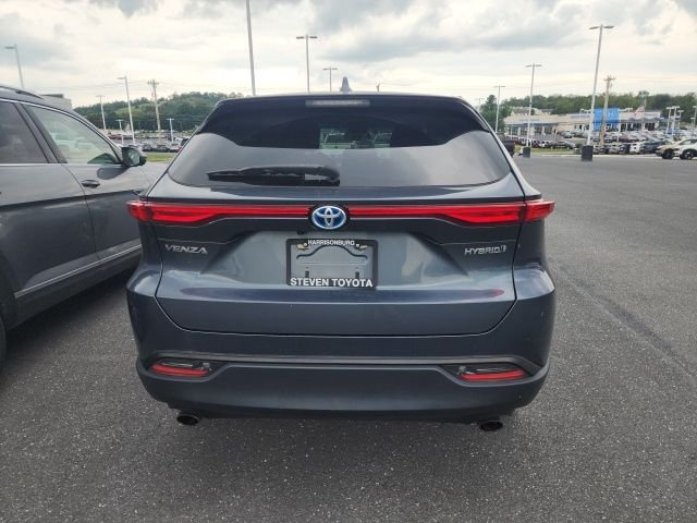 Used 2021 Gray Toyota LE image 6