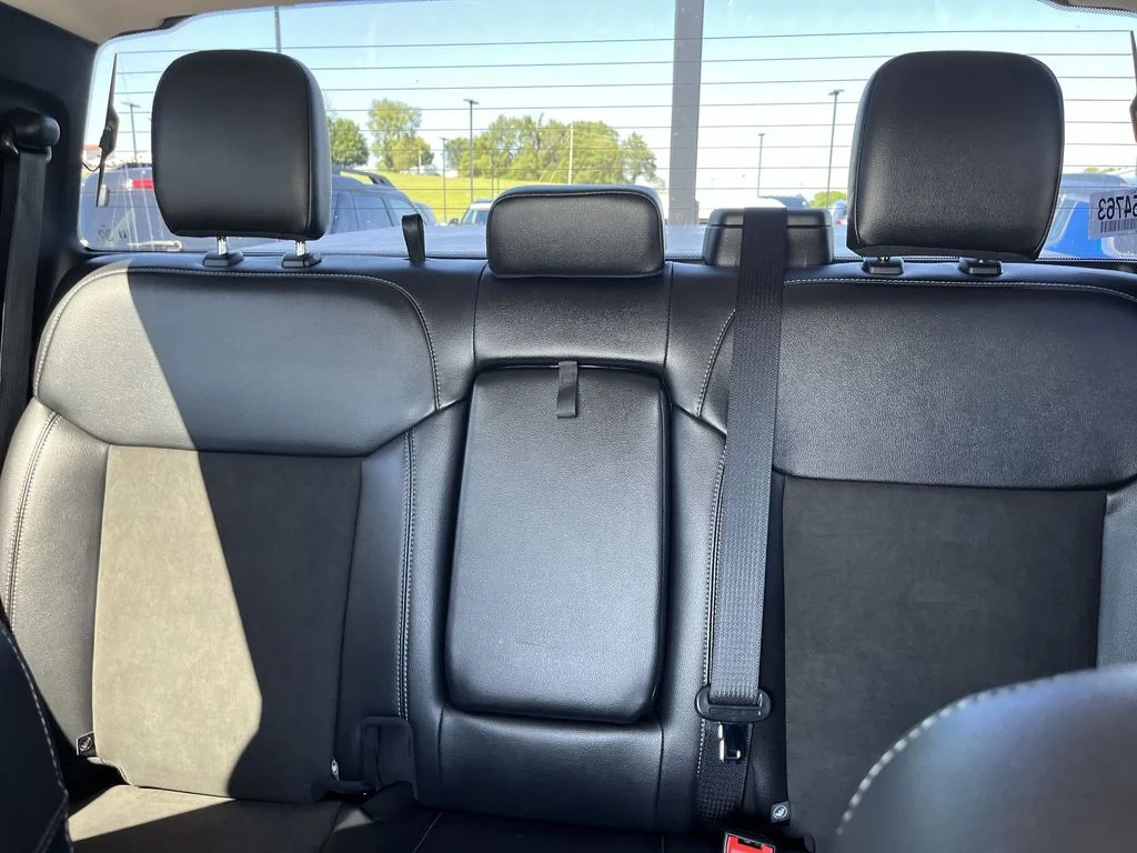 Used 2022 Blue Ford XLT image 21
