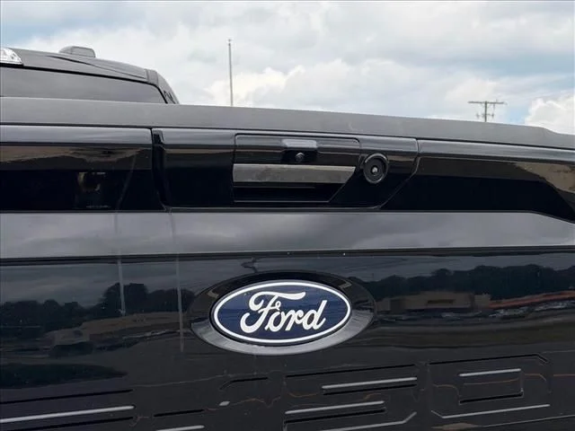 Used 2024 Black Ford XLT image 13