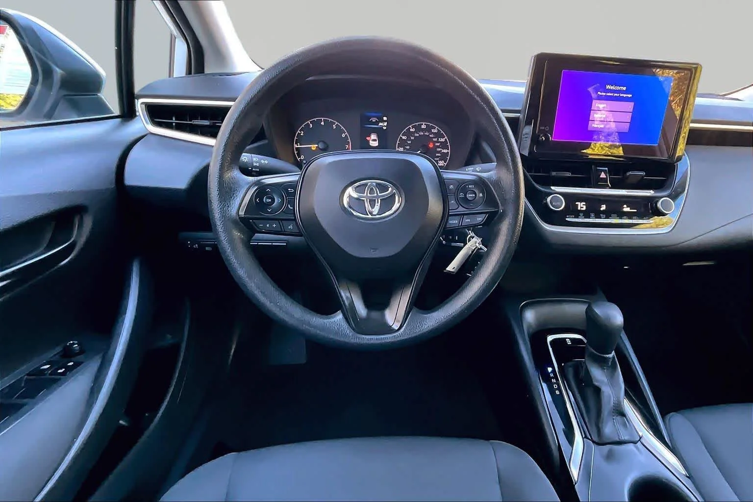 Used 2024 Ice Cap Toyota LE image 6